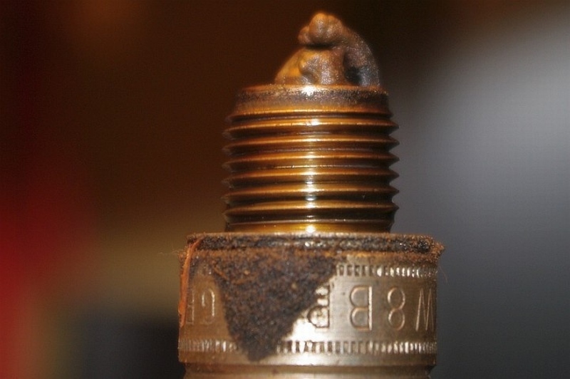 2011_11_05_sa_01_006_zuendkerze_ueberraschung .jpg